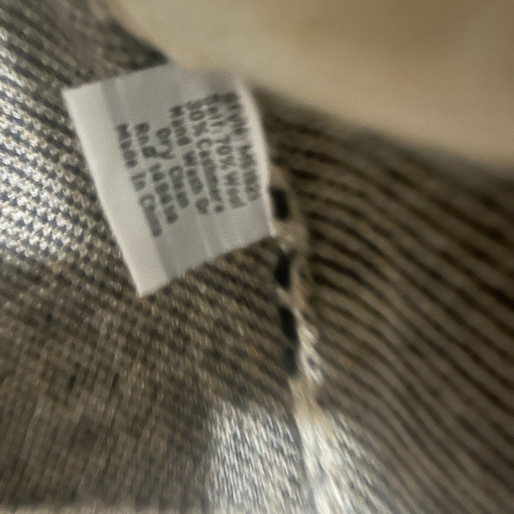 Johnny was sweater - Picture 3 of 7